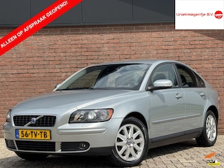 Volvo S40 2.4i SUMMUM | NL-AUTO! | DEALER OH! | LEDER!