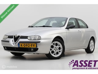 Alfa Romeo 156 2.5-24V Busso V6 Q-System | CarPlay | camera