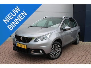 Peugeot 2008 1.2 PureTech 110pk Blue Lion Airco Navi Carplay Panoramadak Trekhaak Dealer onderhouden