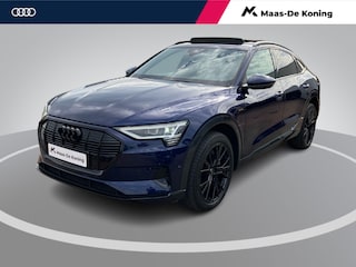 Audi E-tron 55 quattro Advanced 95 kWh 300kW/408PK · Panoramadak · Leder · Luchtvering · Camera · Bang & Olufsen · Apple/Android Car Play ·
