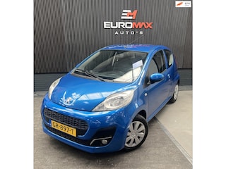 Peugeot 107 1.0 Première - elektr ramen - centrale deurvergrendeling.