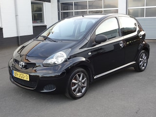 Toyota Aygo 1.0-12V Access Airco, licht metalen velgen, enz.