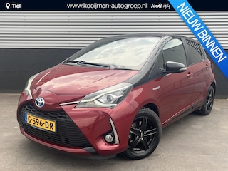 Toyota Yaris 1.5 Hybrid Bi-Tone Navigatie, Achteruitrijcamera, Privacy glass, LMV, Climate control, Onderhoudshistorie compleet