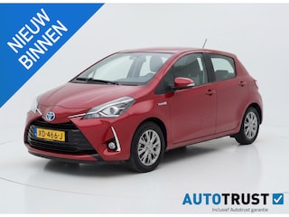 Toyota Yaris 1.5 Hybrid Dynamic CLIMA CAMERA NAV AUTOMAAT
