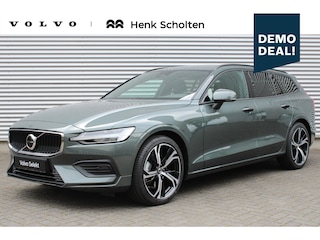 Volvo V60 2.0 B4 Mild Hybrid Essential Edition | Lederen Bekleding Charcoal | Adaptieve Cruise Control | Pilot Assist | 19-Inch Lichtmetalen Velgen | Getint Glas | Donkere Hemelbekleding | Parkeersensoren Voor & Achter | Achteruitrijcamera | Stoelverwarming Voor- en Achter | Stuurverwarming | Google | High Performance Audio | Lendensteun | BLIS |