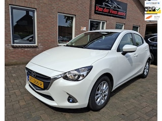 Mazda 2 1.5 Skyactiv-G GT-M. Dealer onderhouden, zeer netjes. O.a. navi,, elek ramen, cruise, bluetooth, etc, etc.