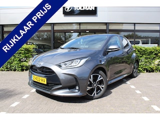 Toyota Yaris 1.5 Hybrid 115 First Edition | Rijklaar | Trekhaak | Keyless | LED | Camera | Adap.cruise | Clima | Apple/Android | Navi