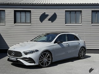 Mercedes-Benz A-klasse 200 AMG |Pano|Trekhaak|Camera|