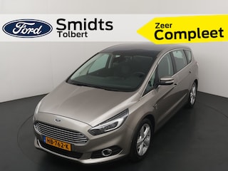 Ford S-MAX 2.0 240PK Titanium | Elekt. stoelen met geheugen | Stoel en Voorruitverwarming | Pano | Automaat | Park. sens V+A | Clima | Navi