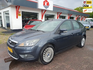 Ford Focus 1.8 Limited CLIMA/PDC/NAVI BJ 2011