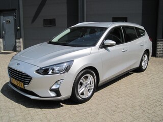 Ford Focus Wagon 1.0 EcoBoost Trend Edition Business NAVI/CAM/ECC/CC/
