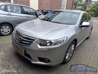 Honda Accord 2.0 Lifestyle/ TREKHAAK
