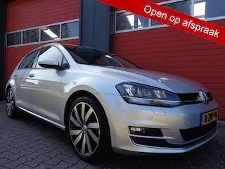 Volkswagen Golf 1.2 TSI Business Edition 105PK Clima Cruise Navi Camera Half-Leer NL-Auto