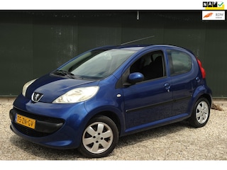 Peugeot 107 1.0-12V XS/AIRCO/ABS/STUURBEKRACHTIGING/ISOFIX/LIMVELGEN/