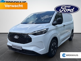 Ford Transit Custom 320 L1H1 136pk Trend 71 kWh |Luxe stoel + bank | nieuwe batterij met WLTP range 370km | laadruimtebekleding |