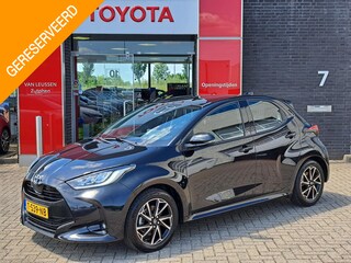 Toyota Yaris 1.5 Hybrid Dynamic TREKHAAK STOELVERWARMING APPLE/ANDROID