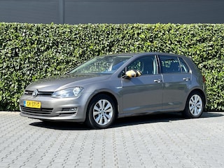 Volkswagen Golf 1.0 TSI Comfortline, NL AUTO, NAP LOGISCH, CLIMATE CONTROL, CRUISE CONTROL, NAVIGATIE, PARKEERSENSOREN, LICHTMETALEN VELGEN