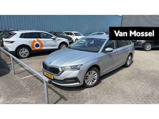 Skoda Octavia Combi 1.0 TSI Ambition VERWACHT | TREKHAAK | VIRTUEEL | NAVIGATIE | LED | PDC | CRUISE | CLIMA | DAB | APPLE CARPLAY | 12 MAANDEN BOVAG GARANTIE |