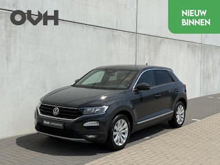 Volkswagen T-Roc 1.5 TSI DSG Sport | CarPlay | stoelvw | BEA