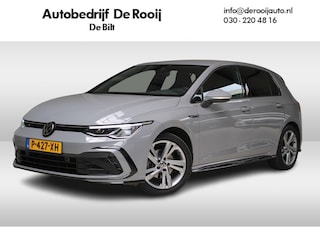 Volkswagen Golf 1.5 eTSI R-Line (2x) DSG | Navigatie | LM '17 | PDC + Camera |  Aut. Airco