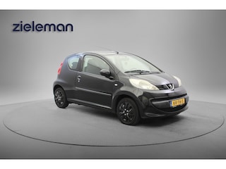 Peugeot 107 1.0 12V XR
