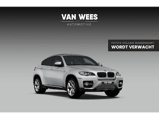 BMW X6 xDrive35i | Sport pakket | Camera | Keyless entry | Soft close | Stuurverwarming | Achterbankverwarming | HiFi audio | Adaptive Xenon | Head-up | DAB | Navigatie | Bluetooth
