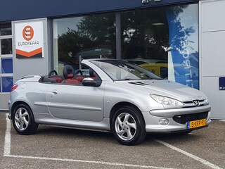 Peugeot 206 1.6 16V 5D Cabriodak | Radio | Lederen bekleding | Airco | Stoelverwarming | LM-velgen | MEENEEMPRIJS!