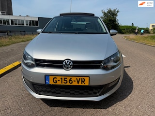Volkswagen Polo 1.4-16V Highline_AUTOMAAT_OPENDAK_NETTE AUTO