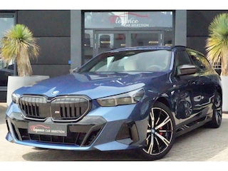 BMW 5-serie Touring 530e xDrive M Sport High Executive 300pk HarmanKardon/Trekhaak/Camera