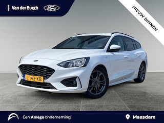 Ford Focus Wagon 1.5 ECOboost 150pk ST-Line automaat Trekhaak - 1.500 kg trekgewicht - WinterPack