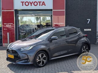 Toyota Yaris 1.5 Hybrid 115 Dynamic LED-VERLICHTING KEYLESS PRIVACY GLASS
