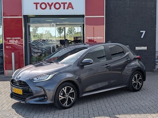 Toyota Yaris 1.5 Hybrid 115 Dynamic LED-VERLICHTING KEYLESS PRIVACY GLASS