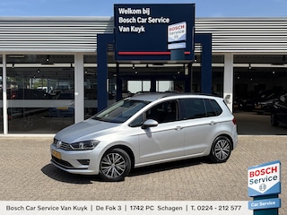 Volkswagen Golf Sportsvan 1.2 TSI Connected Series / Automaat / Adaptieve Cruise-Control / Stoelverwarming / Trekhaak / Apple-Carplay & Android-Auto / Dodehoek-Detectie / Climate-Control / DAB Radio-Bluetooth / Navi / PDC V+A / Camera / 16'' LMV / All-Season / ENZ.