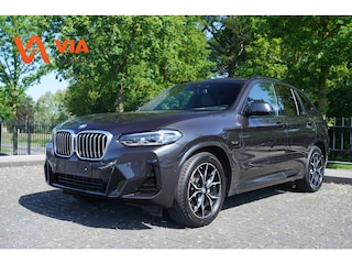 BMW X3 xDrive30e | M Sport | Adaptive | Climate | Virtual | Sport stoelen | Leder | 360 camera