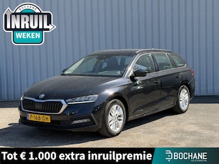 Skoda Octavia Combi 1.0 e-TSI Business Edition | Trekhaak elektrisch wegklapbaar | Apple Carplay/Android Auto