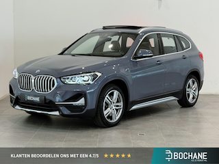 BMW X1 xDrive25e High Executive X-Line | Leder | Panoramadak | Head-Up Display | Stoel- en stuurverwarming