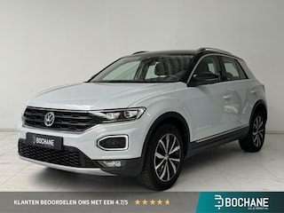 Volkswagen T-Roc 1.0 TSI Style | Stoelverwarming | Parkeersensoren V+A | Climate Control | DAB+ |