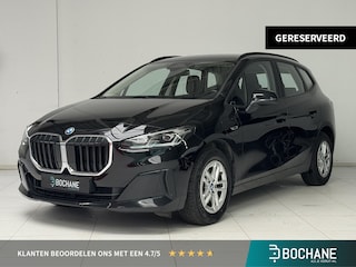 BMW 2-serie Tourer 225e xDrive | Navigatie | Achteruitrijcamera | Harman / Kardon | BMW LED |