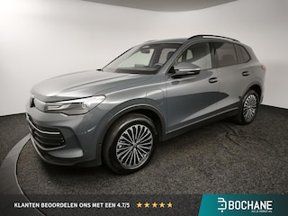 Volkswagen Tiguan 1.5 eHybrid Life Edition | Trekhaak | 360° Camera | Harman / Kardon | Stoelverwarming |