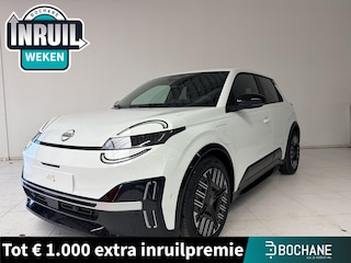 Nissan Micra ADVANCE - Launch Edition 52 kWh | 0,99% financiering | Apple CarPlay & Android Auto | Achteruitrijcamera | Parkeersensoren voor- en achter | Climate Control | Fabrieksgarantie