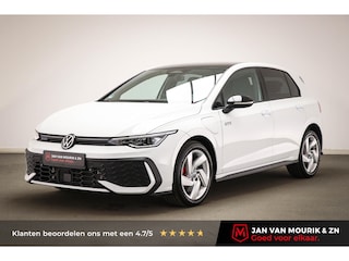 Volkswagen Golf 1.5 eHybrid GTE | BLACK STYLE / MULTIMEDIA PLUS- PACK | HEAD UP | STUURVERWARMING | DRAADLOZE LADER | CAMERA