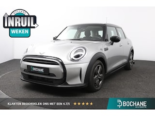 Mini Cooper 1.5 Classic | Navigatie | Climate Control | PDC |