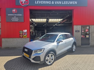 Audi Q2 35 TFSI Advanced edition Automaat/ Cruise control/ Navigatie/ Parkeersensoren voor + achter/ Rijklaarprijs!