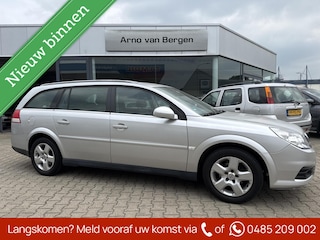 Opel Vectra Wagon 1.8-16V Business, AUTOMAAT, airco, cruiseontrol, trekhaak, isofix, goed onderhouden !