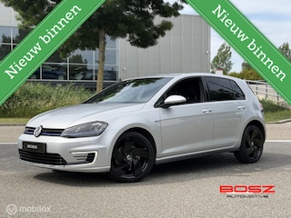 Volkswagen Golf 7 1.4 TSI GTE DSG ACC LED TREKHAAK NAP