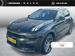 Lynk & Co 01 1.5 Plug-in Hybrid | PHEV | Trekhaak | Black Pack | Panoramadak | Achteruitrijcamera | Keyless Entry | Elektrische Achterklep | Infiniti Audio | Cruise Control Adaptief | Navigatie | Apple Carplay | Android Auto