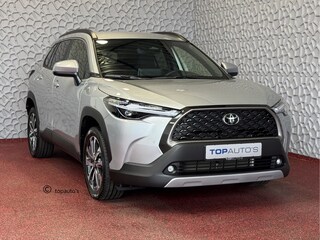 Toyota Corolla Cross HYBRID 140 STYLE ELEK.KLEP LED KEYLESS CARPLAY NAVI CAMERA STOEL/STUUR VERW.ADAP CRUISE PDC ✅ Top auto's Wijchen. Al 30 Jaar verkoop van Toyota  : Benzine / Hybride / PHEV / HEV / Style / Executive / Dynamic / Plus / Business / Sport / Active / Premium etc. ✅