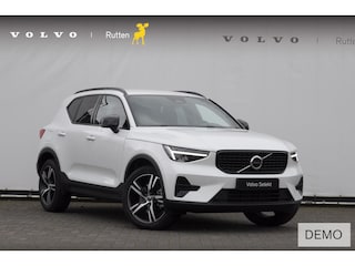 Volvo XC40 B4 211PK Automaat Plus Dark / Adaptive cruise control / Elektrische stoelen / Harman Kardon audio / Pilot assist / BLIS / Stoel en stuur verwarming / Elektrische achterklep / Parkeersensoren met camera / Google infotainment