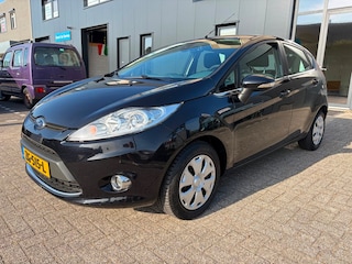 Ford Fiesta 1.4 Ghia, Stoelverw. Clima, Bluetooth