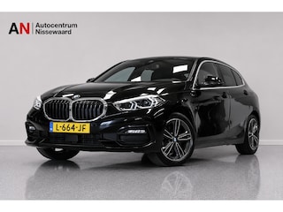 BMW 118i Business Edition Sport |Carplay|Stuur-Stoelverwarm